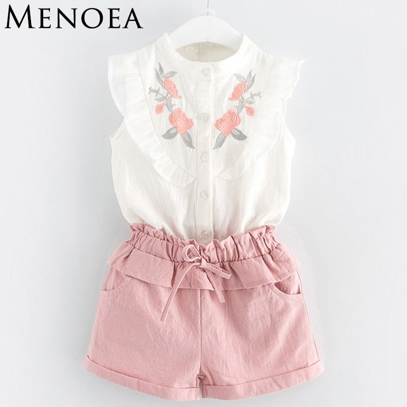 Little Princess World Girls Suits 2018 New Summer Style Beautiful Floral Flower Sleeve Children Vest Clothing Shorts Suit With Belt 2 Pieces Clothes